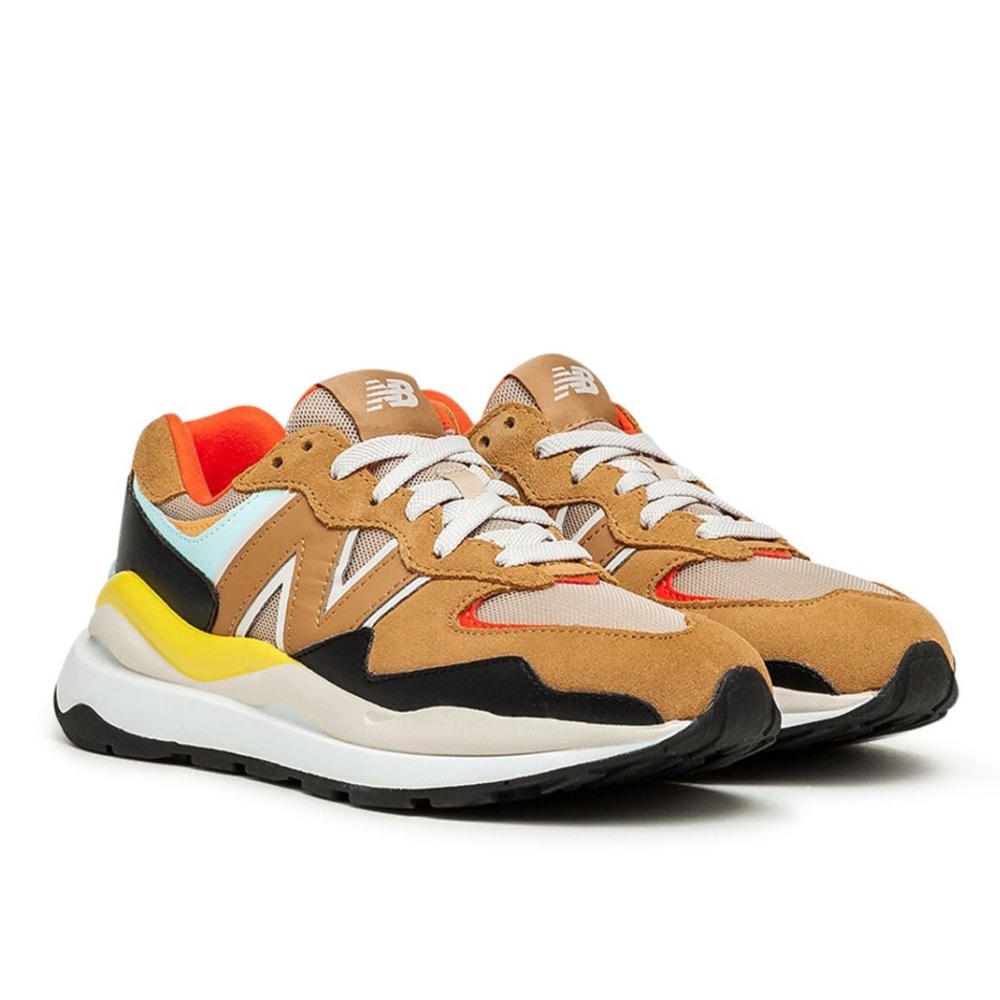 NEW BALANCE‎ W5740GB in Brown/Multi. Size 5.5